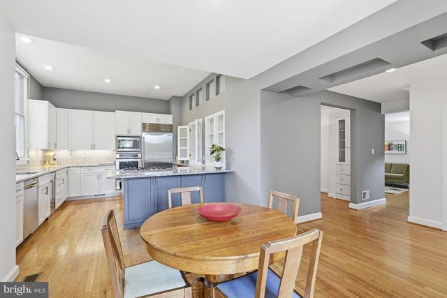 1114 N INGLEWOOD ST, Arlington, VA 22205