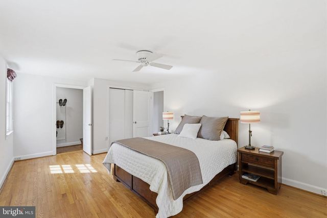 1114 N INGLEWOOD ST, Arlington, VA 22205