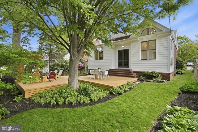 1114 N INGLEWOOD ST, Arlington, VA 22205