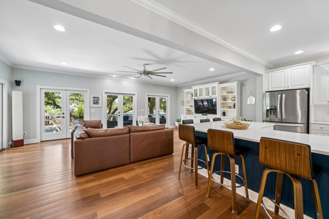 44 Rivers Point Row, Charleston, SC 29412