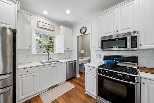 44 Rivers Point Row, Charleston, SC 29412