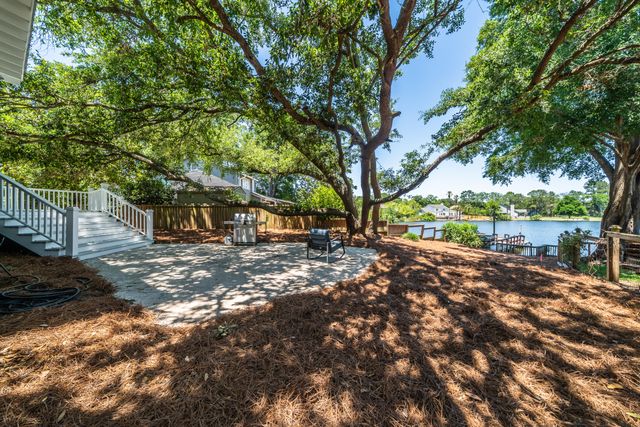 44 Rivers Point Row, Charleston, SC 29412