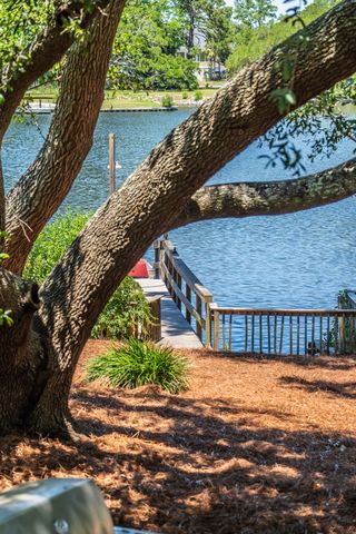 44 Rivers Point Row, Charleston, SC 29412