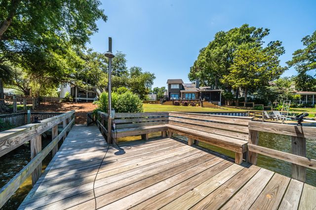 44 Rivers Point Row, Charleston, SC 29412