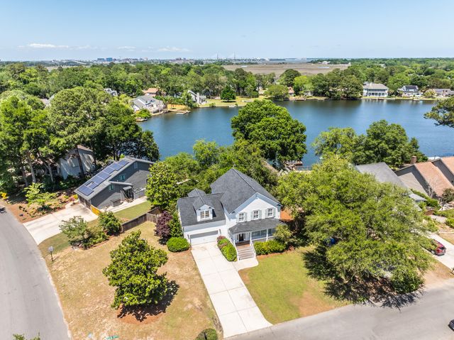 44 Rivers Point Row, Charleston, SC 29412
