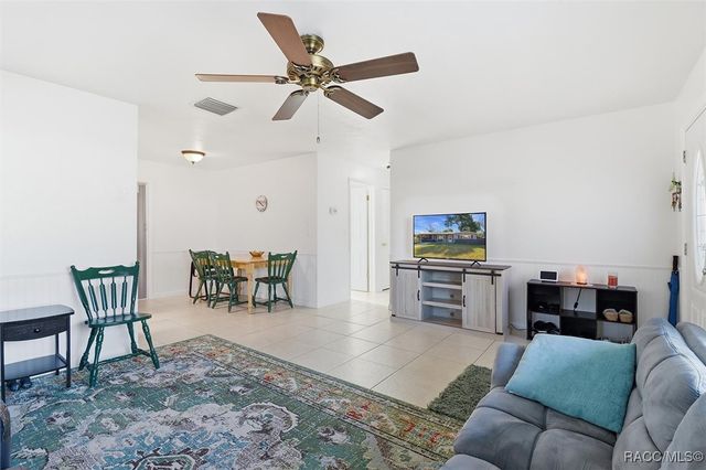 15 S Fillmore Street, Beverly Hills, FL 34465