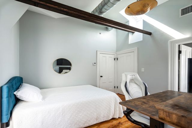 49 Federal St 4, Salem, MA 01970