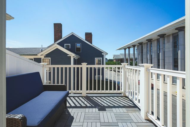 49 Federal St 4, Salem, MA 01970