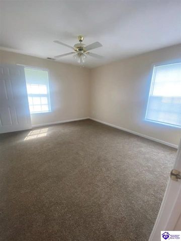 119 Red Hawk Drive, Vine Grove, KY 40175