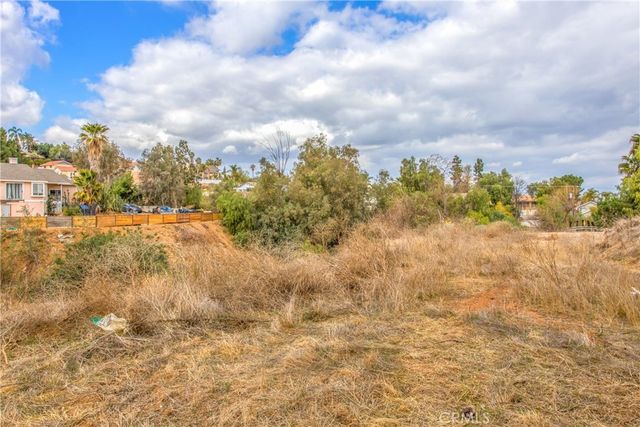 21 Judy Ann Drive, Riverside, CA 92503