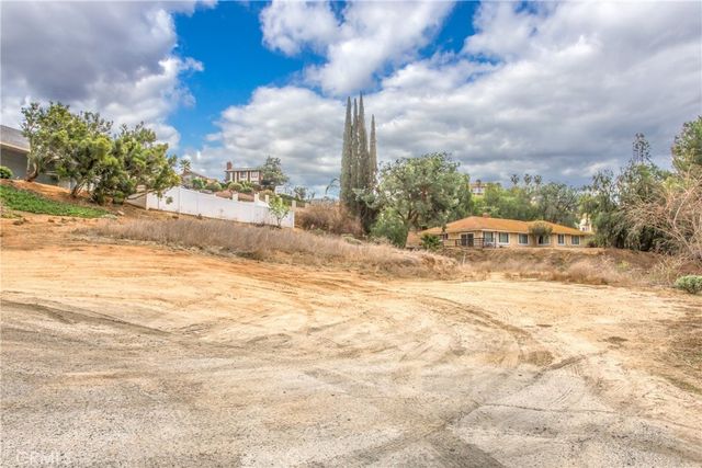 21 Judy Ann Drive, Riverside, CA 92503