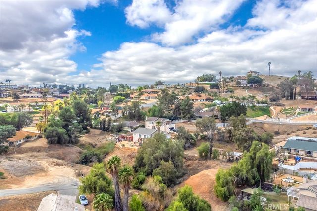 21 Judy Ann Drive, Riverside, CA 92503