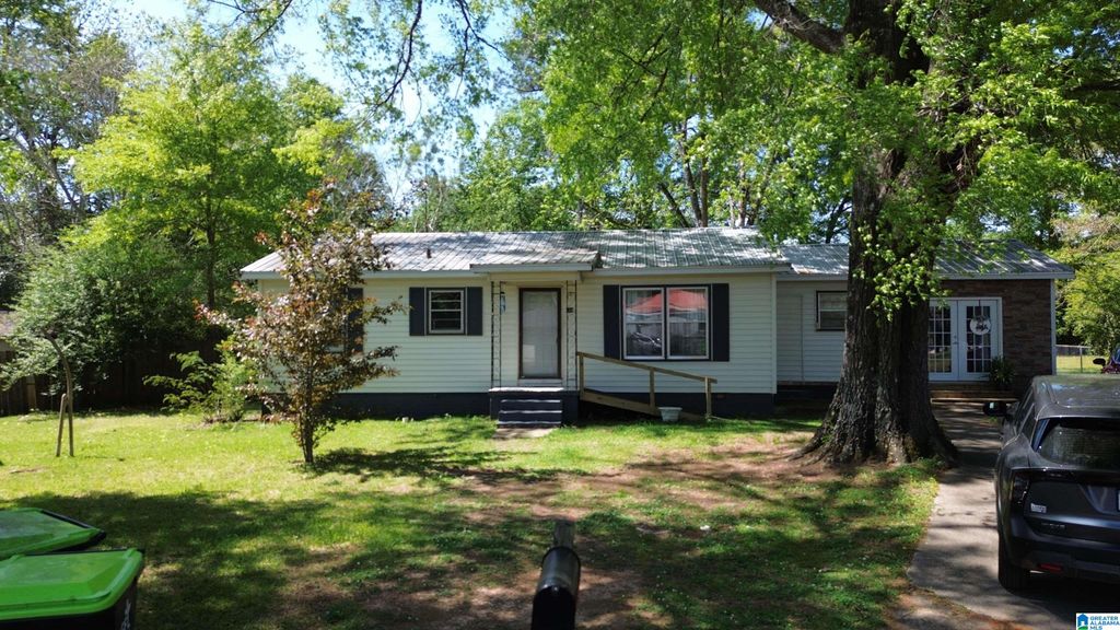 419 ALLEN DRIVE, Sylacauga, AL 35150