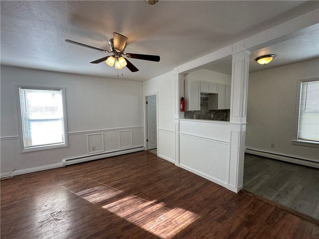 372 River Street, Woonsocket, RI 02895