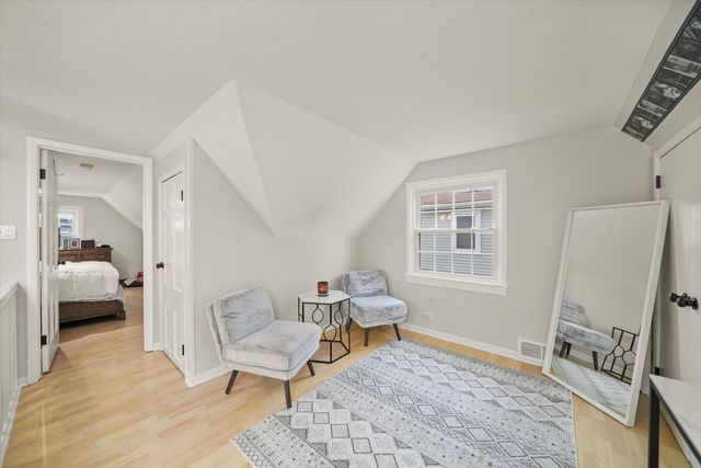 1811 N 72nd Court, Elmwood Park, IL 60707