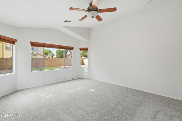 2279 E EBONY Drive, Chandler, AZ 85286