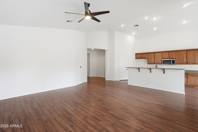 2279 E EBONY Drive, Chandler, AZ 85286