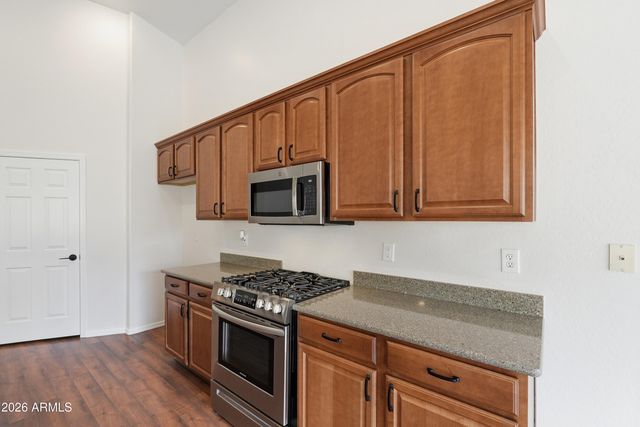 2279 E EBONY Drive, Chandler, AZ 85286