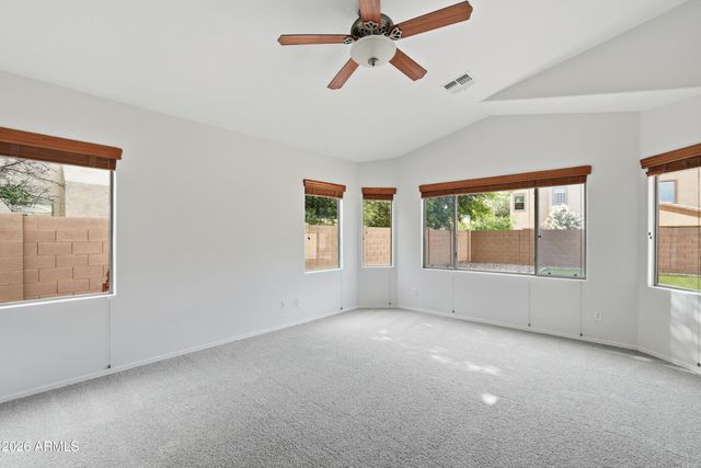 2279 E EBONY Drive, Chandler, AZ 85286