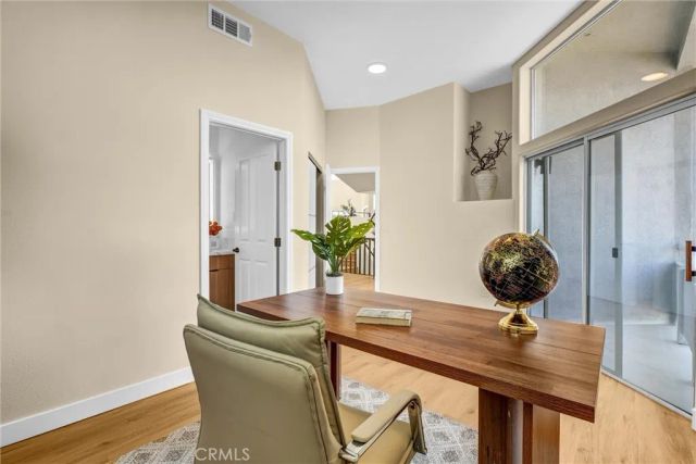 881 Mount Washington Dr, Los Angeles, CA 90065