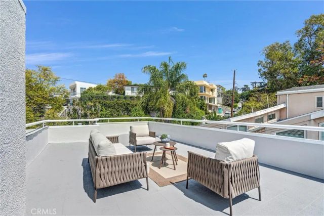 881 Mount Washington Dr, Los Angeles, CA 90065