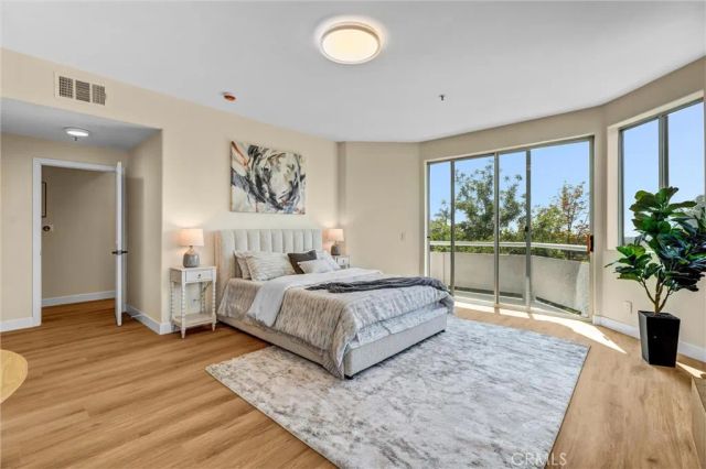 881 Mount Washington Dr, Los Angeles, CA 90065