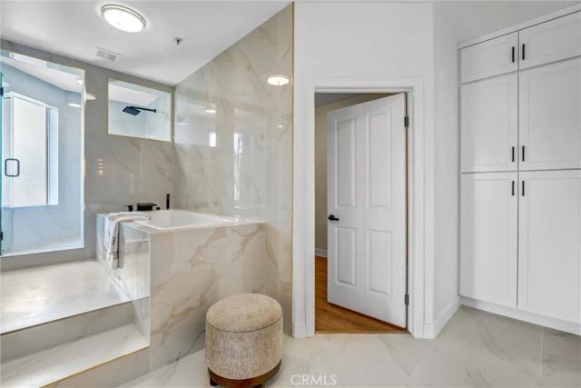 881 Mount Washington Dr, Los Angeles, CA 90065