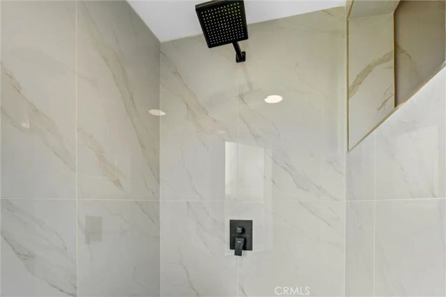 881 Mount Washington Dr, Los Angeles, CA 90065