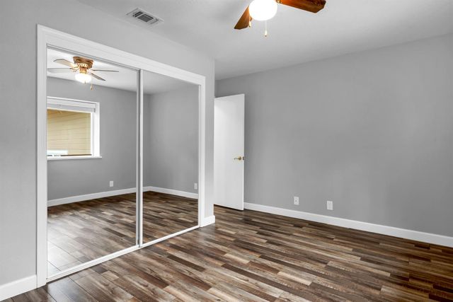2744 Sandhurst Dr, Cameron Park, CA 95682