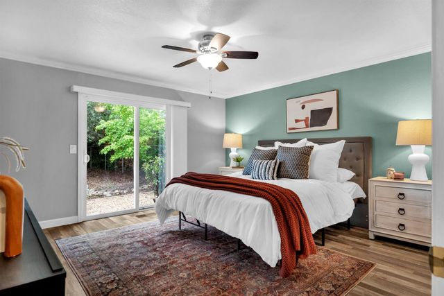 2744 Sandhurst Dr, Cameron Park, CA 95682
