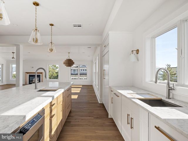 129-C LONG BEACH BLVD, Long Beach Township, NJ 08008