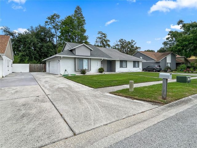 3426 SW LAUREL DALE DRIVE, Tampa, FL 33618