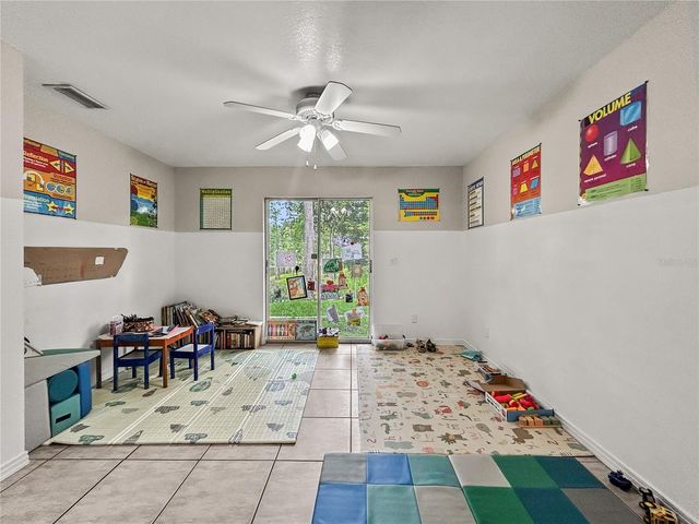 3426 SW LAUREL DALE DRIVE, Tampa, FL 33618