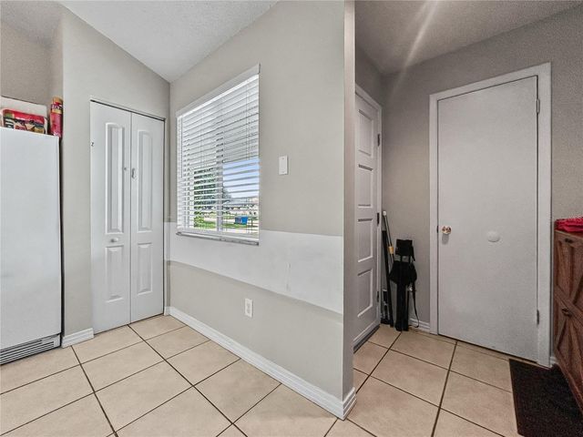 3426 SW LAUREL DALE DRIVE, Tampa, FL 33618