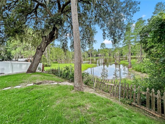 3426 SW LAUREL DALE DRIVE, Tampa, FL 33618