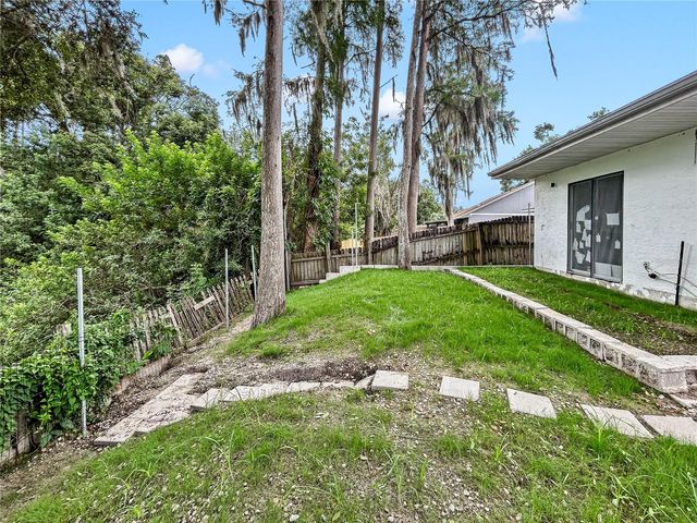3426 SW LAUREL DALE DRIVE, Tampa, FL 33618
