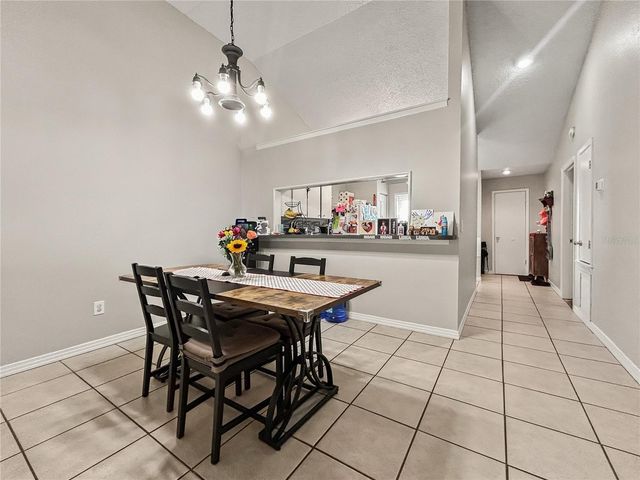 3426 SW LAUREL DALE DRIVE, Tampa, FL 33618