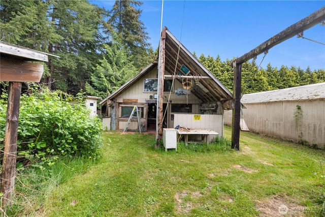 16610 100th Street NE, Granite Falls, WA 98252
