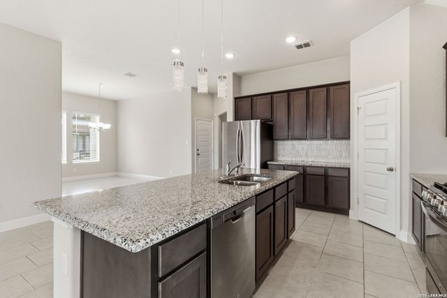 13126 Lattigo Bend, San Antonio, TX 78245