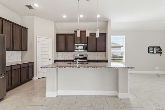 13126 Lattigo Bend, San Antonio, TX 78245