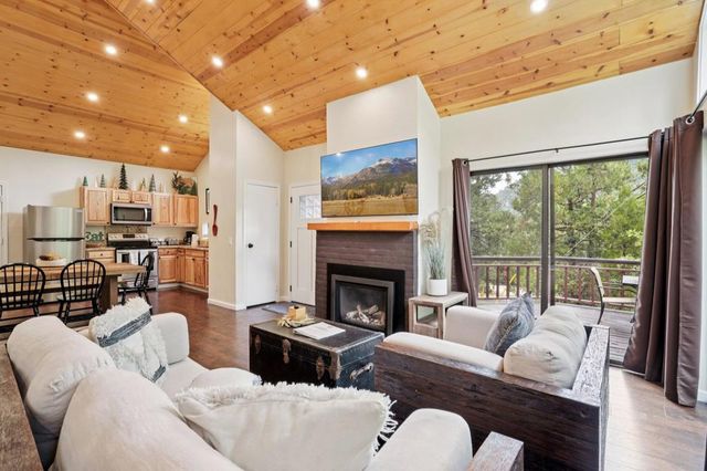 24918 Fern Valley Road, Idyllwild, CA 92549