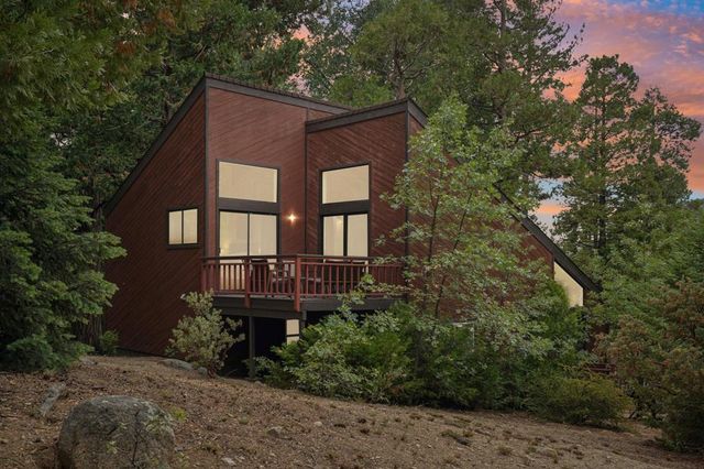 24918 Fern Valley Road, Idyllwild, CA 92549
