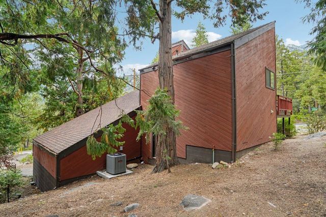 24918 Fern Valley Road, Idyllwild, CA 92549