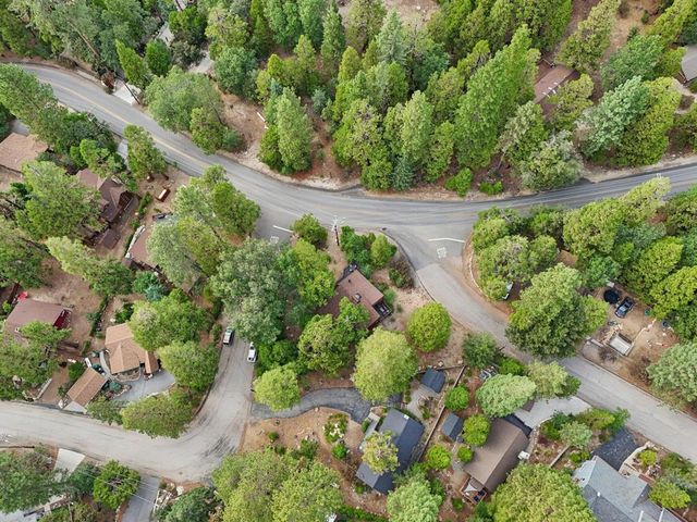 24918 Fern Valley Road, Idyllwild, CA 92549