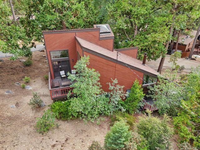 24918 Fern Valley Road, Idyllwild, CA 92549