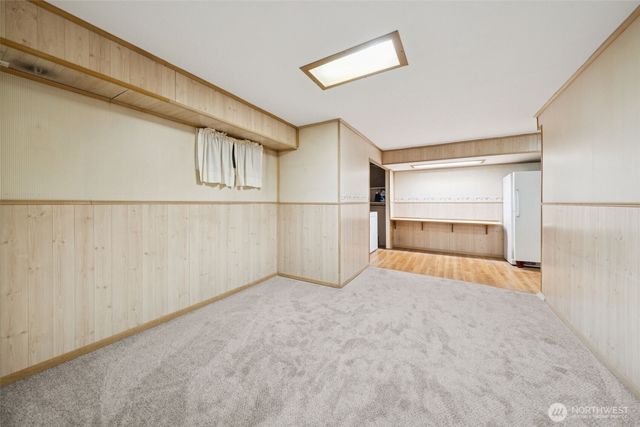 408 8th Avenue NE, Puyallup, WA 98372