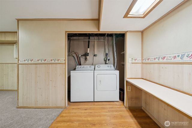 408 8th Avenue NE, Puyallup, WA 98372