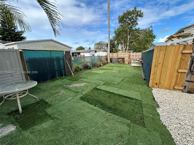 11942 N Branch Rd -, Boca Raton, FL 33428