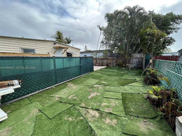 11942 N Branch Rd -, Boca Raton, FL 33428