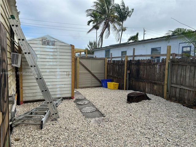 11942 N Branch Rd -, Boca Raton, FL 33428